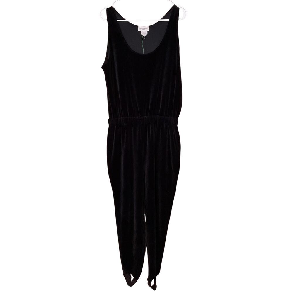 Jones New York Women’s Black Velour Jumpsuit. Size Large